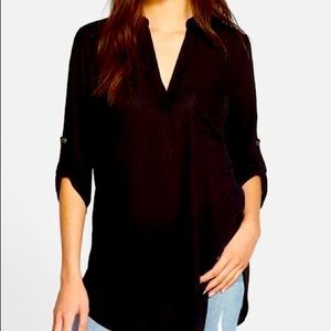 Nordstrom Lush brand 3/4 sleeve black blouse